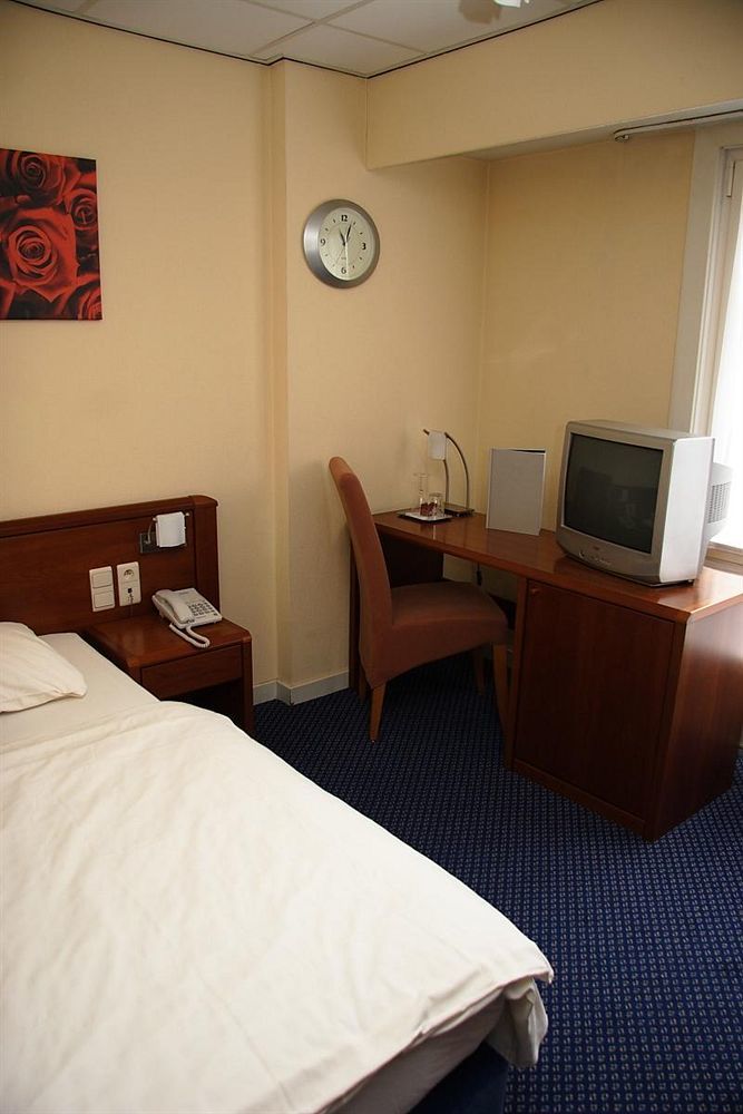 Hotel Royal เซลซาเตอ ภายนอก รูปภาพ